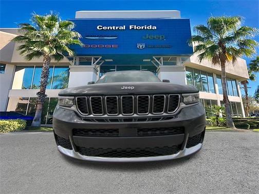 2025 Jeep Grand Cherokee L Laredo