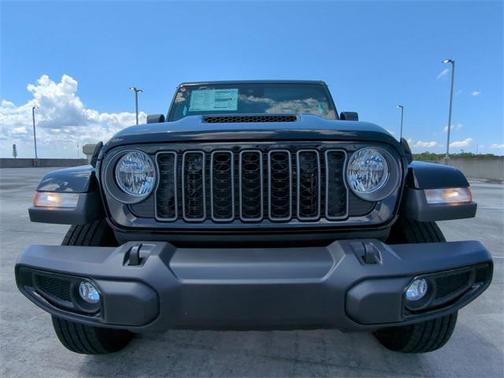 2025 Jeep Gladiator Sport S