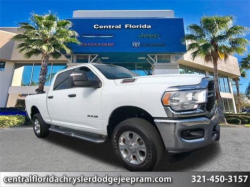 2024 RAM 2500 Big Horn Crew Cab 4x4 6'4' Box