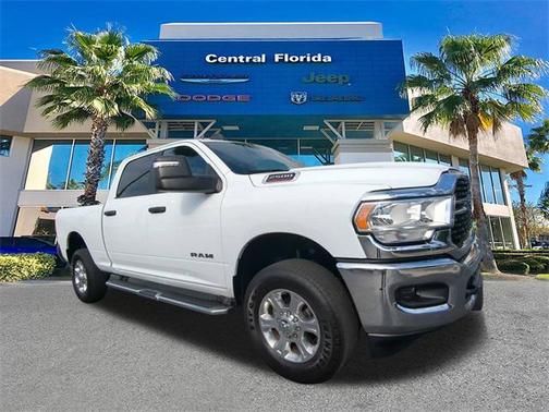 2024 RAM 2500 Big Horn Crew Cab 4x4 6'4' Box