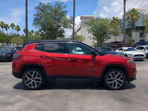 Red Hot Pearlcoat 2025 Jeep Compass Limited