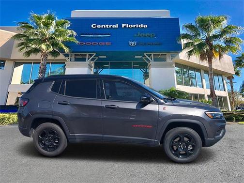 2023 Jeep Compass Trailhawk