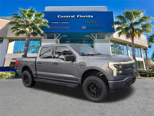 2023 Ford F-150 Lightning XLT