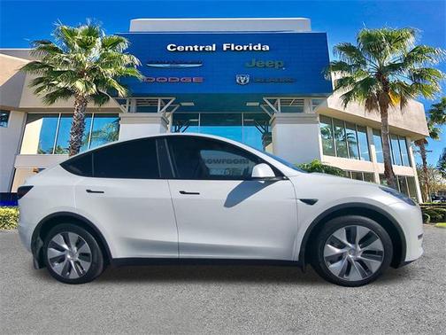 2023 Tesla Model Y Long Range Dual Motor All-Wheel Drive