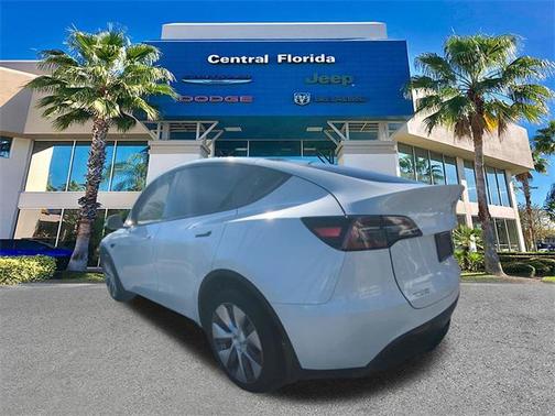 2023 Tesla Model Y Long Range Dual Motor All-Wheel Drive