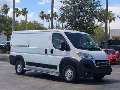 Bright White Clearcoat 2025 RAM ProMaster 2500 Tradesman