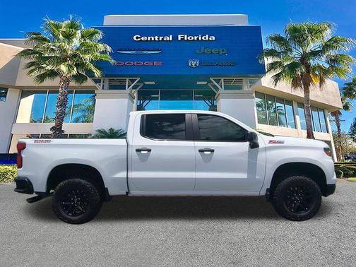Summit White 2025 Chevrolet Silverado 1500 Custom Trail Boss