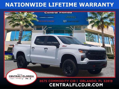 Summit White 2025 Chevrolet Silverado 1500 Custom Trail Boss