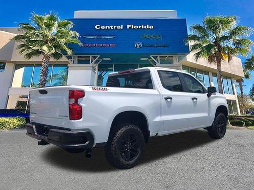 Summit White 2025 Chevrolet Silverado 1500 Custom Trail Boss