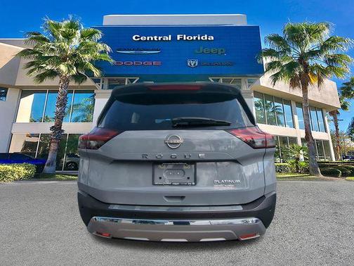 2022 Nissan Rogue Platinum