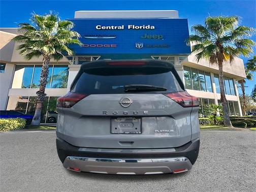2022 Nissan Rogue Platinum
