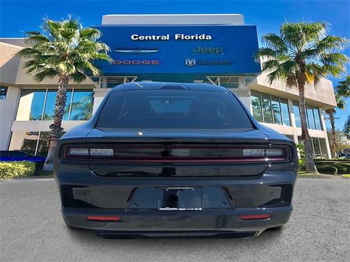 2025 Dodge Charger Daytona R/T
