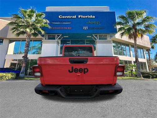 2025 Jeep Gladiator Sport S