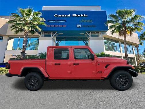 2025 Jeep Gladiator Sport S