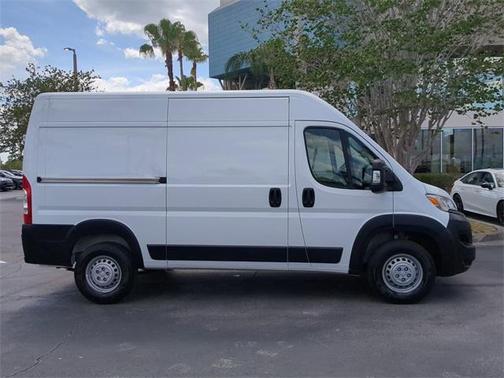 2025 RAM ProMaster 2500 Tradesman