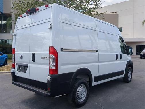 2025 RAM ProMaster 2500 Tradesman