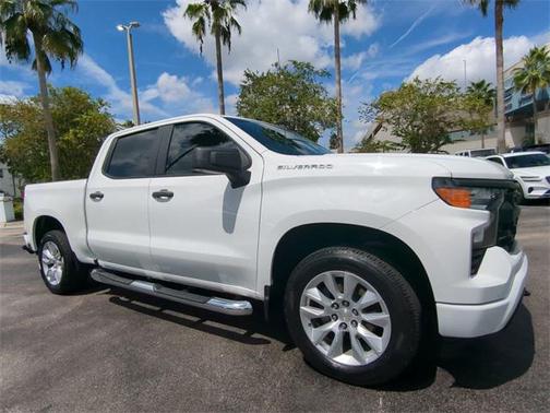 2022 Chevrolet Silverado 1500 Custom