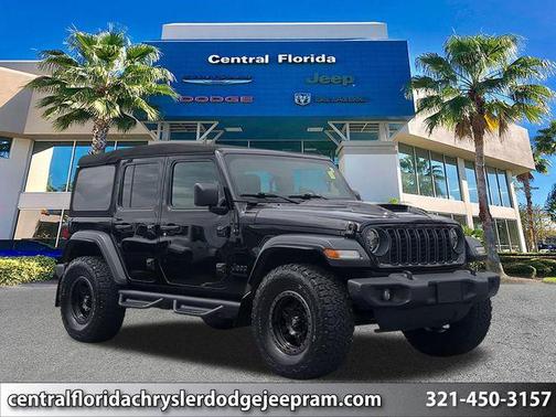 Black Clearcoat 2020 Jeep Wrangler Unlimited Willys 4x4