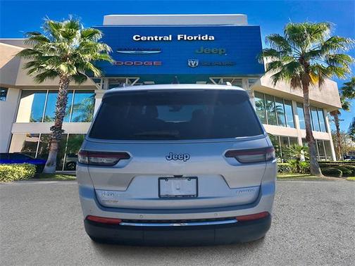2025 Jeep Grand Cherokee L Laredo
