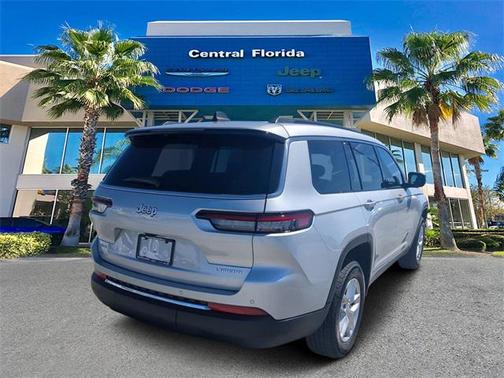 2025 Jeep Grand Cherokee L Laredo