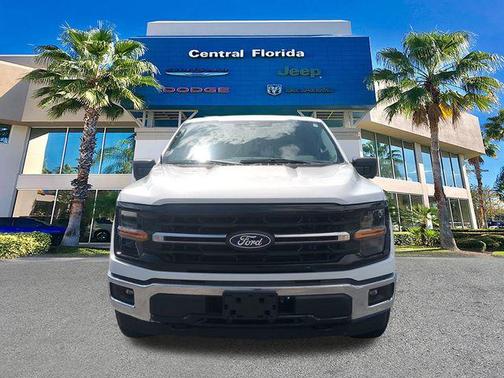 Oxford White 2024 Ford F-150 XLT
