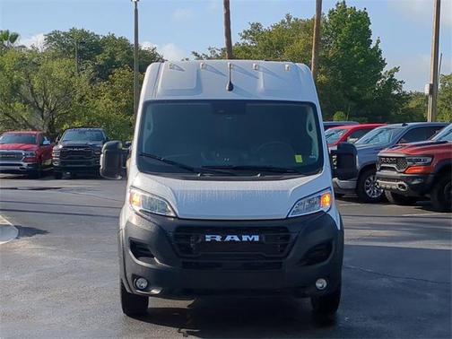 2024 RAM ProMaster 2500 Tradesman