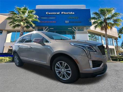 2022 Cadillac XT5 Premium Luxury