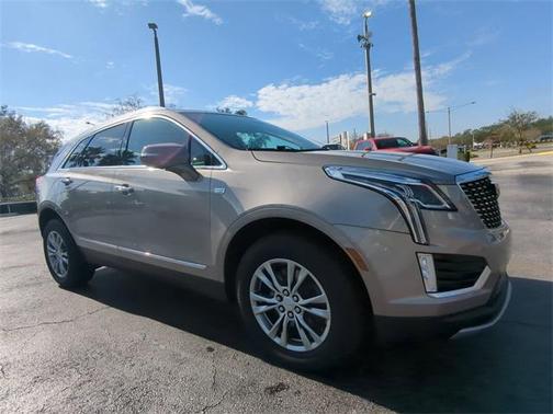 2022 Cadillac XT5 Premium Luxury
