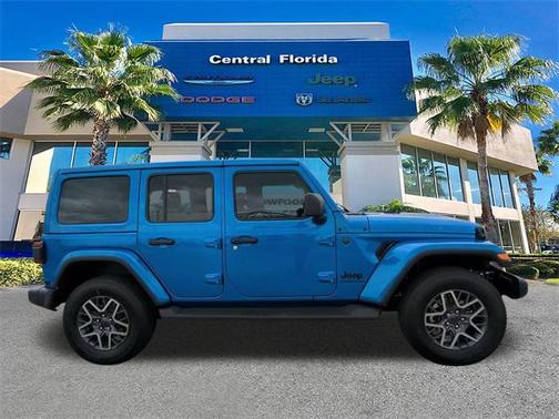 2025 Jeep Wrangler 4-Door Sahara 4x4