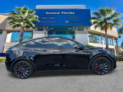 2023 Tesla Model Y Performance Dual Motor All-Wheel Drive