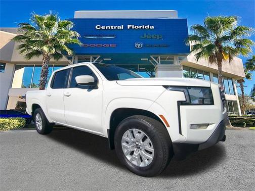 2023 Nissan Frontier SV