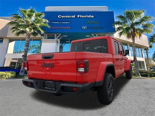 2025 Jeep Gladiator Sport S