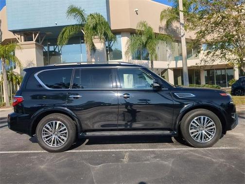 2023 Nissan Armada SL 2WD