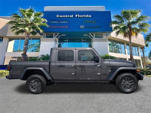 2025 Jeep Gladiator Sport S