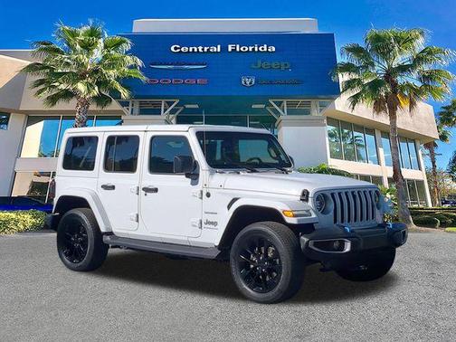 Bright White Clearcoat 2023 Jeep Wrangler 4xe Sahara