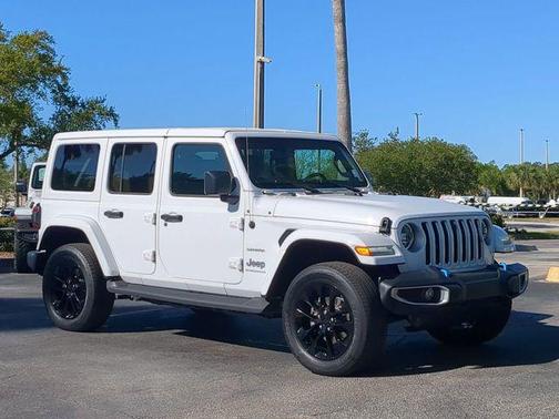 Bright White Clearcoat 2023 Jeep Wrangler 4xe Sahara