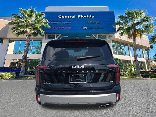 Ebony Black 2023 Kia Telluride SX Prestige