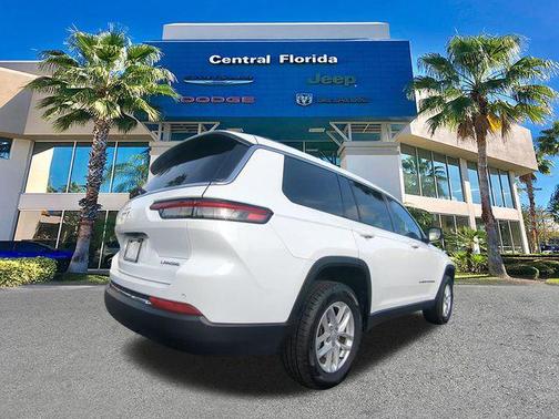 2023 Jeep Grand Cherokee L Laredo