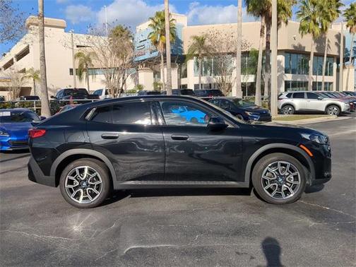 2025 BMW X2 xDrive28i