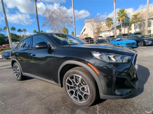 2025 BMW X2 xDrive28i