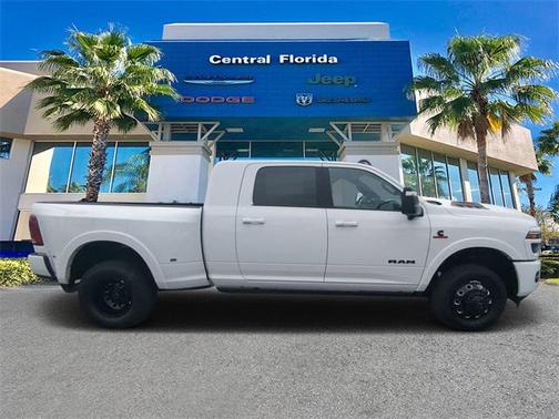 2025 RAM 3500 Limited Mega Cab 4x4 6'4' Box