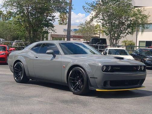 Destroyer Gray Clearcoat 2023 Dodge Challenger R/T Scat Pack Widebody