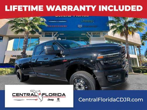 2026 RAM 3500 Limited Crew Cab 4x4 8' Box