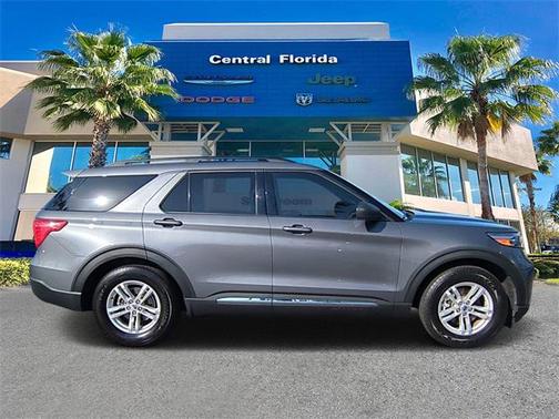2022 Ford Explorer XLT