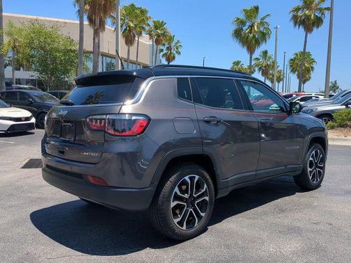 Baltic Gray Metallic Clearcoat 2024 Jeep Compass Limited