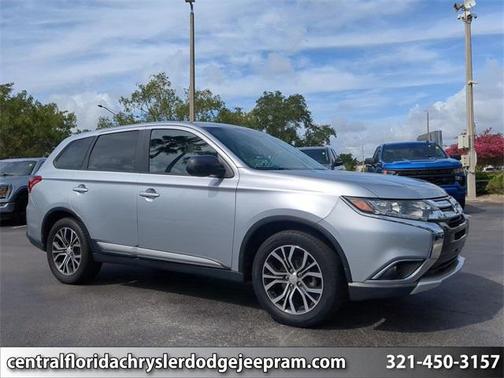 2016 Mitsubishi Outlander ES