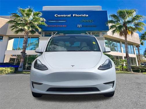 2023 Tesla Model Y Long Range Dual Motor All-Wheel Drive