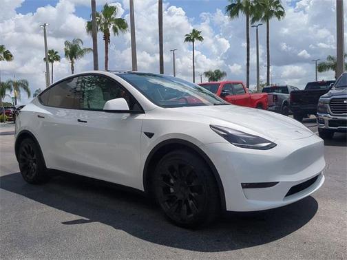 2023 Tesla Model Y Long Range Dual Motor All-Wheel Drive