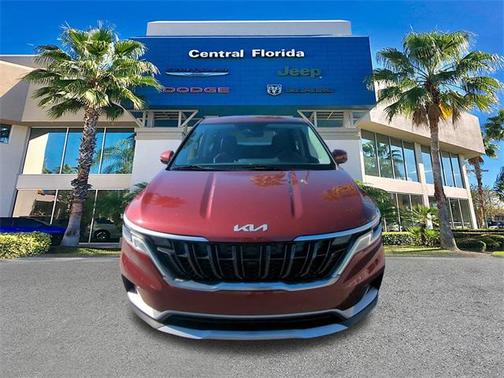 2024 Kia Carnival LX