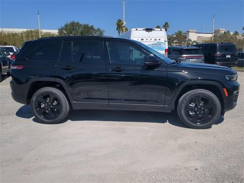 2025 Jeep Grand Cherokee Limited X